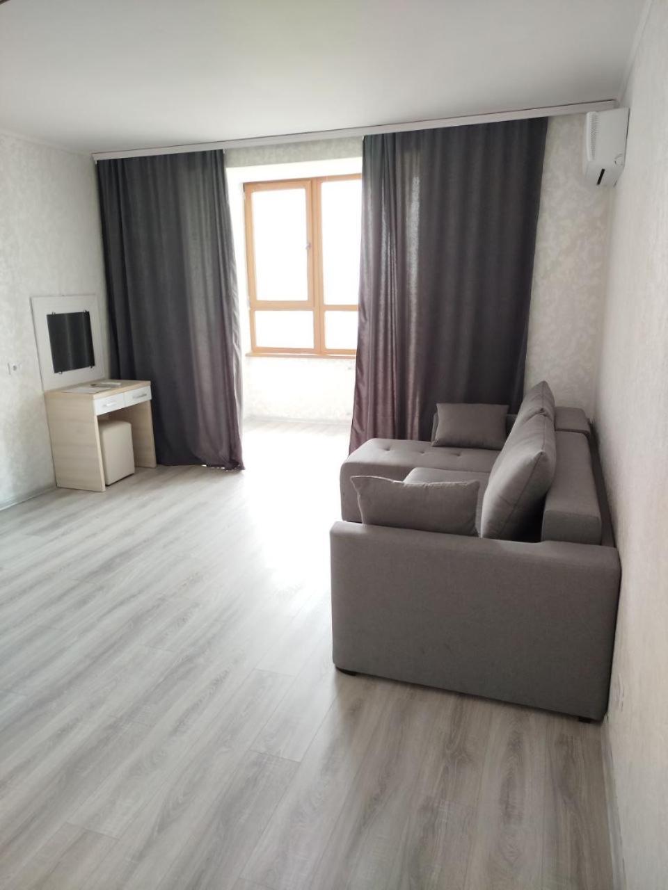 Apart-Hotel Sky Южное Экстерьер фото